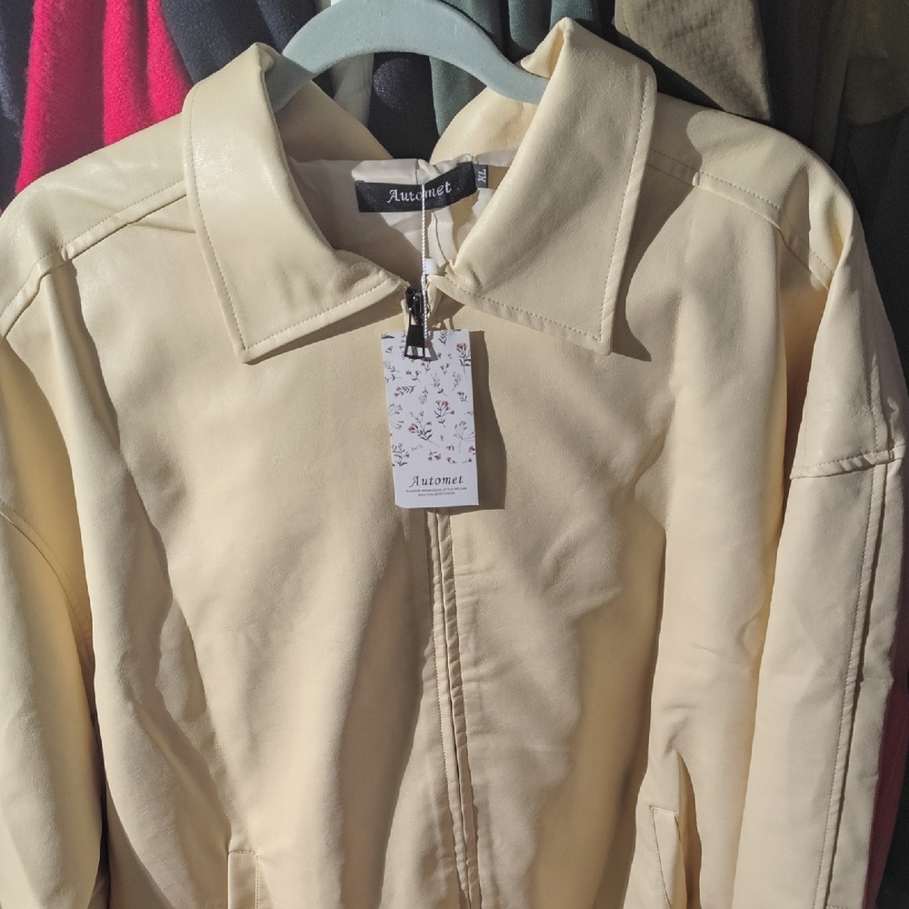 Automet Women's Faux Leather Jacket
